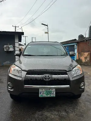 Toyota RAV4 3.5 Limited 4x4 2010 Green