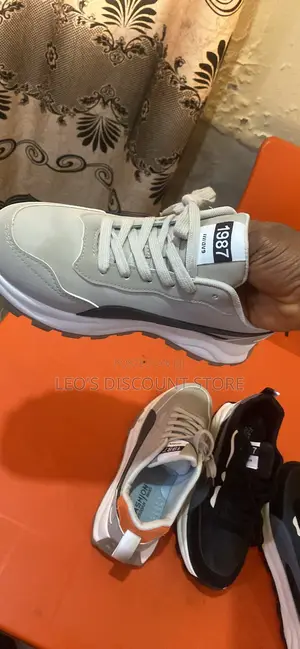 Shoe Canvas