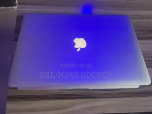 Laptop Apple MacBook Pro 2015 16GB Intel Core Ultra 7 SSD 256GB