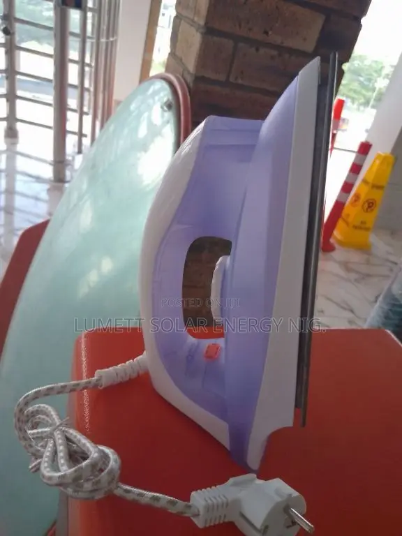 SONIK 250W AC/DC Iron for Efficient Clothes Pressing