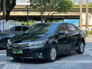 Toyota Corolla LE Eco Premium 4dr Sedan (1.8L 4cyl CVT) 2014 Black