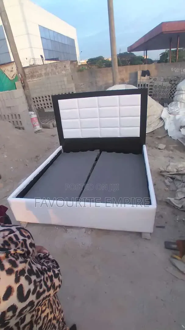 4andhalfby6 Bedframe