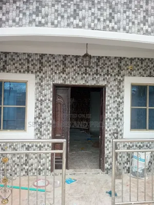 2bdrm Bungalow in Unity Estate, Aiyeteju for rent