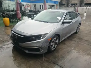 Honda Civic 2019 Silver