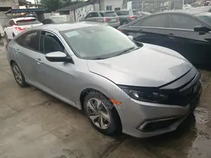 Honda Civic 2019 Silver