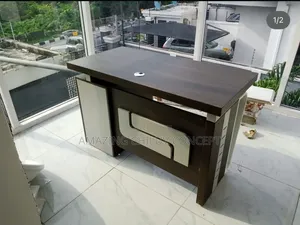 Executive Office Desk -Modern Wooden Office Table