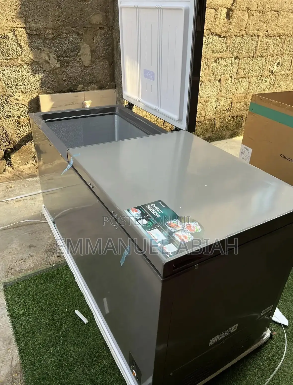 Hisense Double Door Chest Freezer 500L