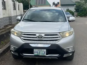 Toyota Highlander 2009 Silver