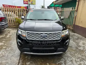 Ford Explorer 2016 Black