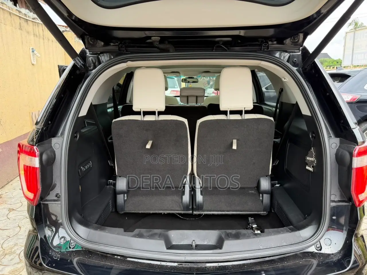 Ford Explorer 2016 Black