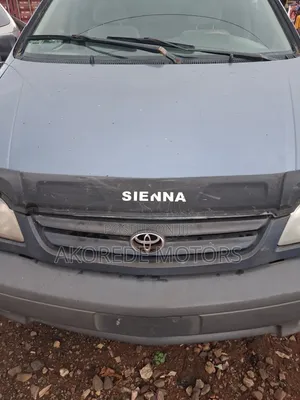Toyota Sienna 2002 Blue