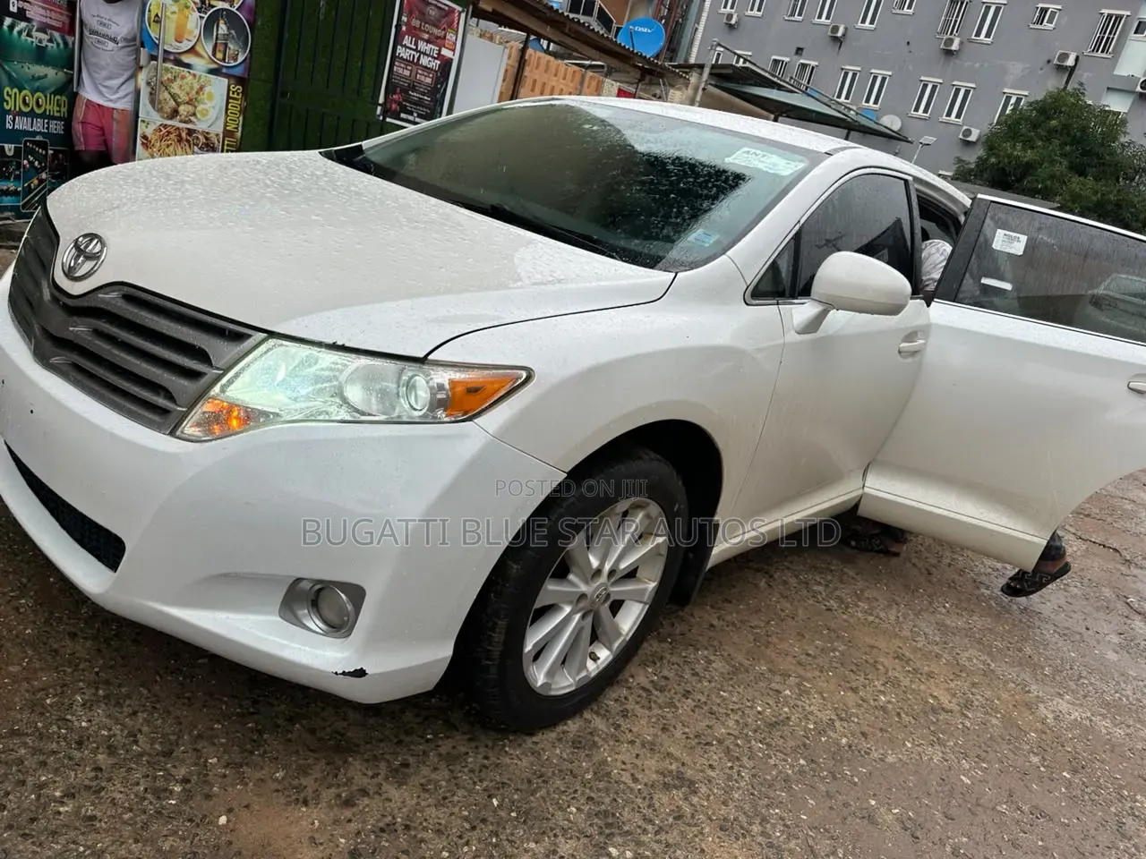 Toyota Avanza 2011 White