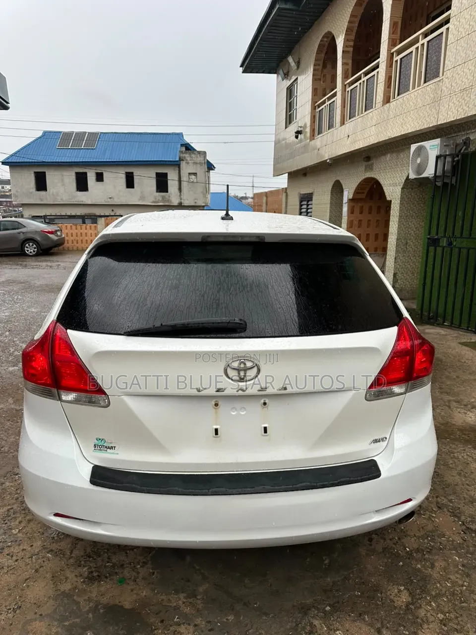 Toyota Avanza 2011 White