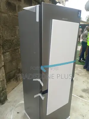 Hisense Spacious 225L Refrigerator