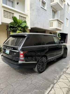 Land Rover Range Rover Vogue 2016 Black