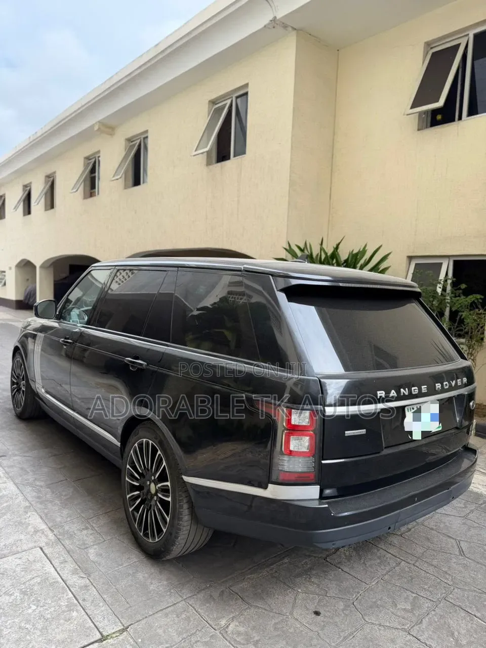 Land Rover Range Rover Vogue 2016 Black