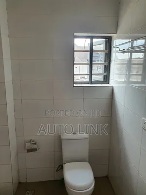 2bdrm Block of Flats in Enugu for rent
