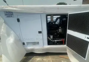 200kva Perkins Sp-200 Soundproof Diesel Generator