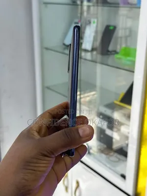 Samsung Galaxy S20 128 GB Blue