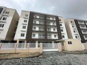 3bdrm Apartment in Western Foreshore, Osapa london for rent