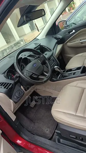 Ford Escape 2019 Red
