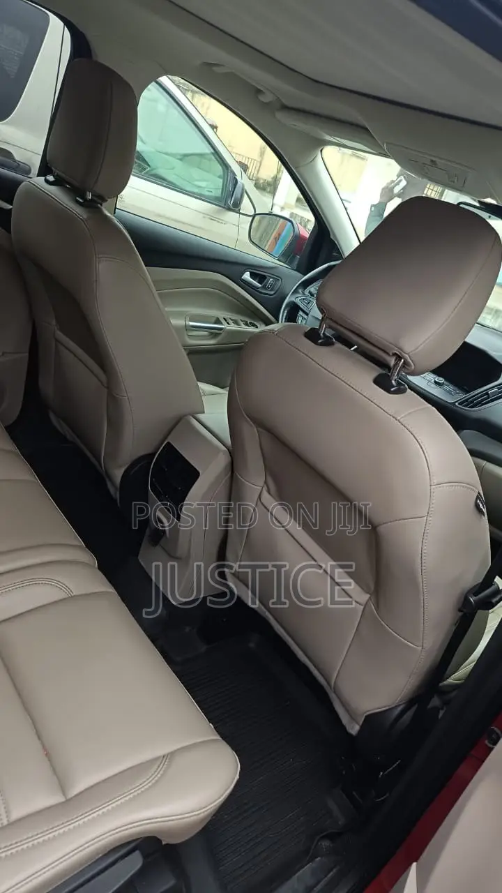 Ford Escape 2019 Red