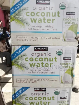 Organic Coconut Water ( by 12)