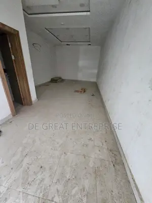 Shop /Office for Rent in Wuse 2