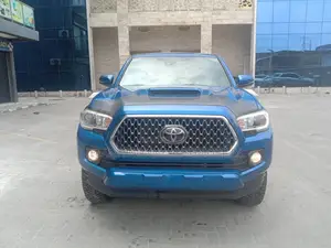 Toyota Tacoma Limited 2018 Blue