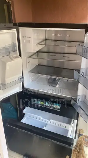 Hisense French Door Side by Side Refrigerator With Ice Maker