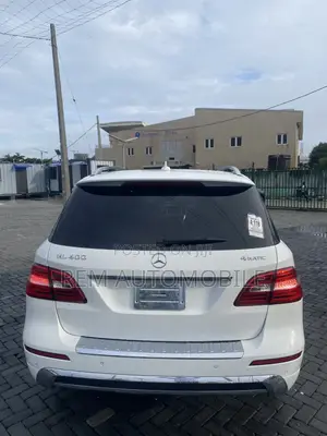 Mercedes-Benz M Class ML400 4MATIC 4dr SUV AWD (3.0L 6cyl Turbo 7A)