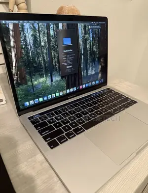 Laptop Apple MacBook Pro 2019 16GB Intel Core i5 SSD 512GB