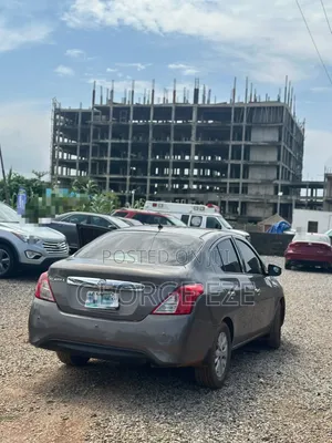 Nissan Almera 2015 Gray