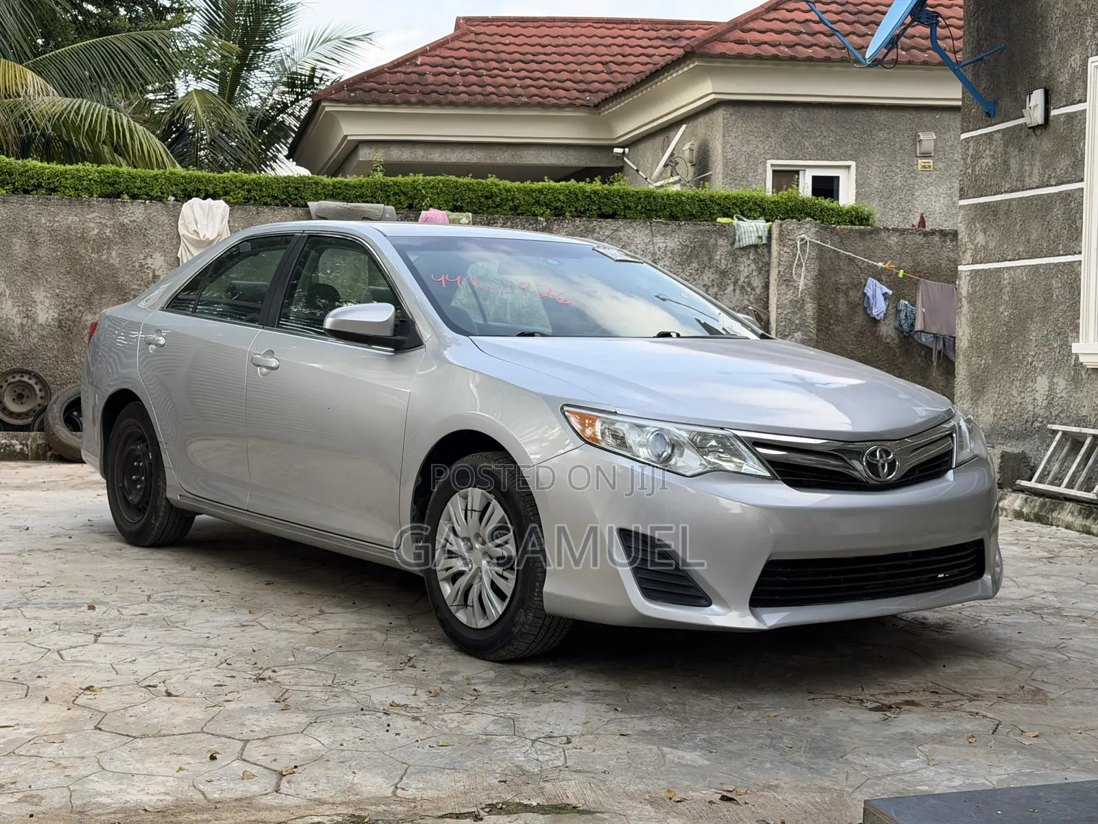 Toyota Camry 2012 Silver