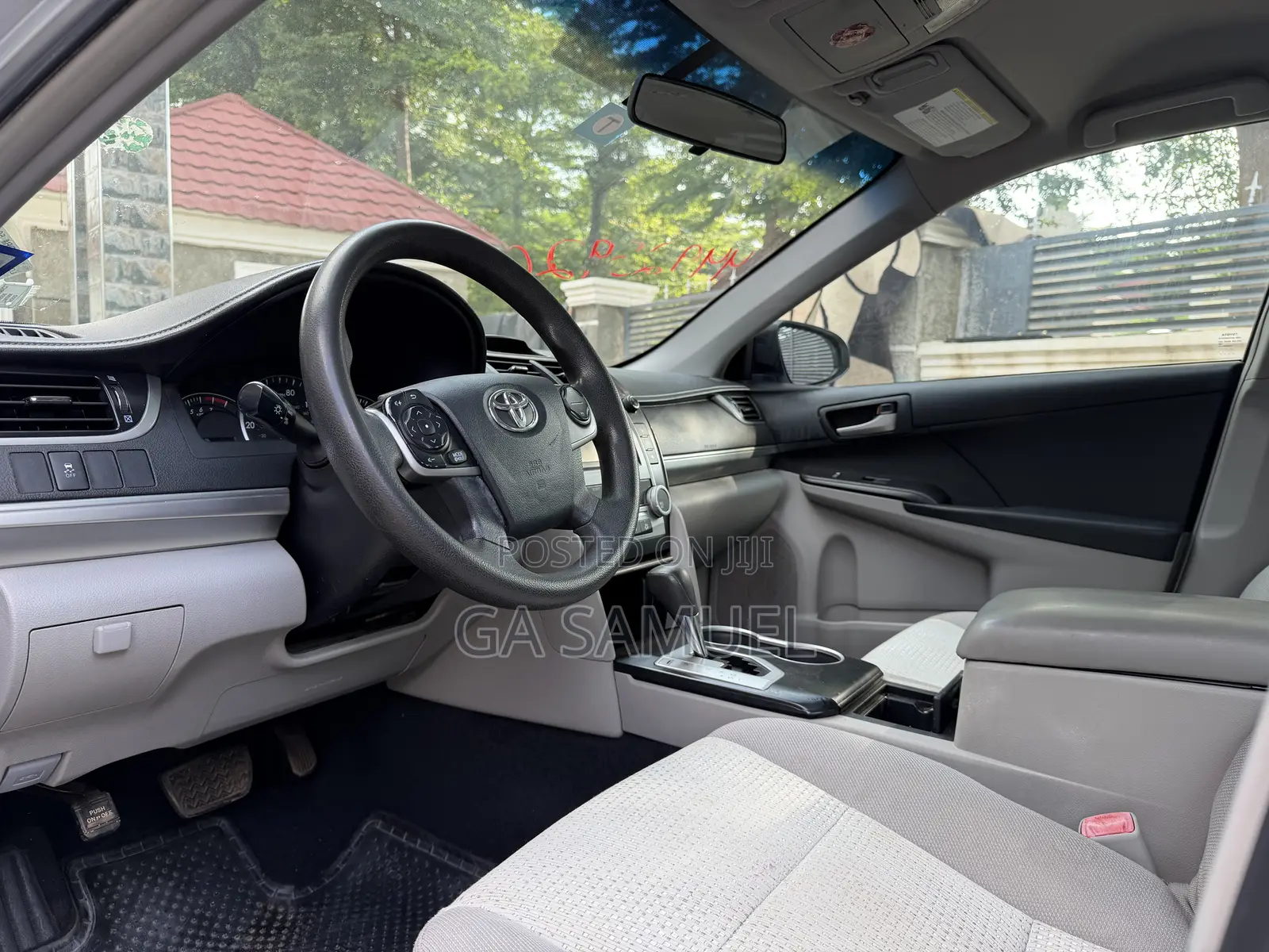 Toyota Camry 2012 Silver