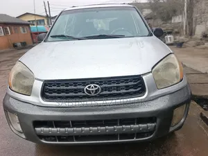 Toyota RAV4 Automatic 2003 Silver