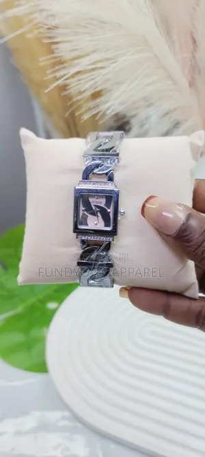 Guess Silver Chain Wristwatch