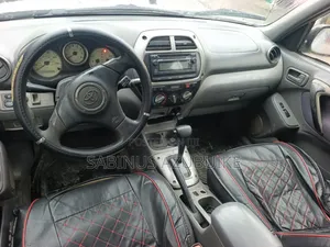 Toyota RAV4 Automatic 2003 Silver