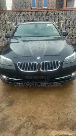 BMW 523i 2012 Black