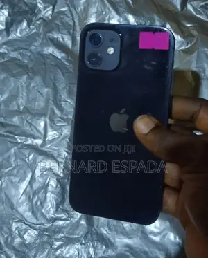 Apple iPhone 12 64 GB