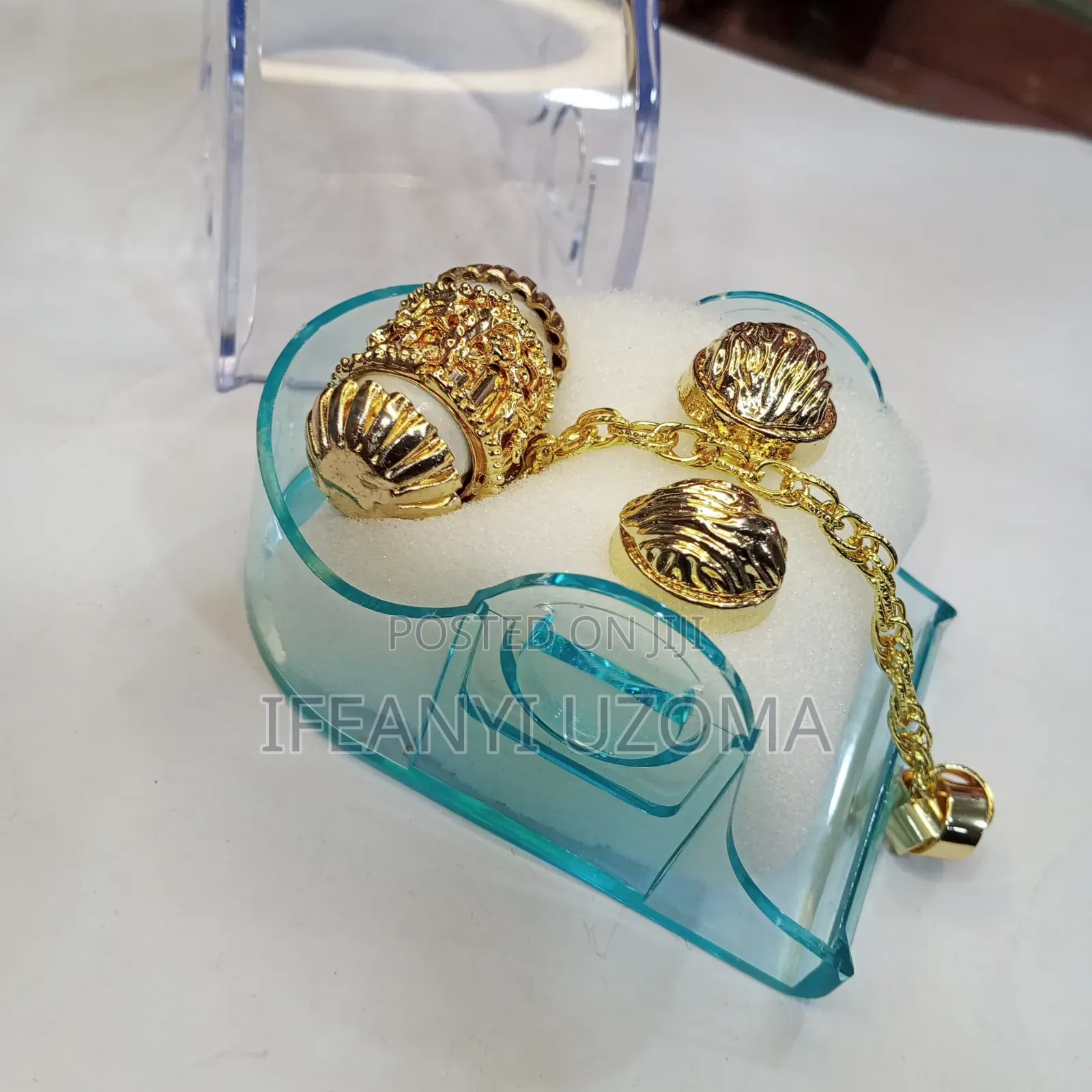 Luxury Designer Stud Native Botton
