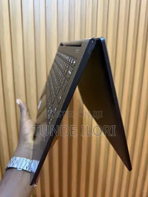 Laptop Lenovo Yoga 9i 8GB Intel Core i7 SSD 256GB