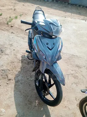 TVS Neo NX 2024 Silver