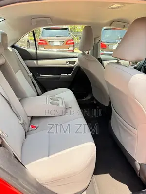 Toyota Corolla LE 4dr Sedan (1.8L 4cyl CVT) 2016 Red