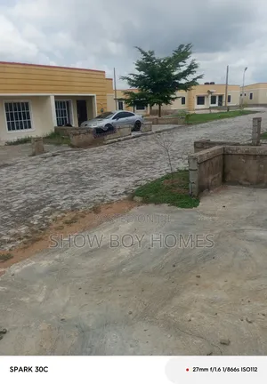 Furnished 3bdrm Bungalow in Palm Vill Estate, Kuje for sale