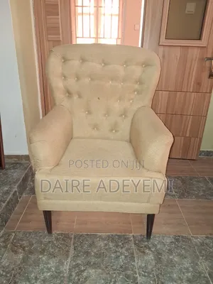 Single Chair