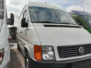 Volkswagen LT 2009 White