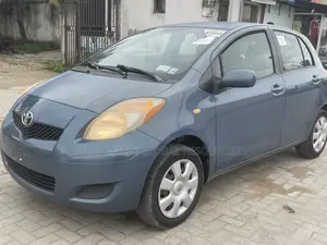 Toyota Yaris 2010 Blue