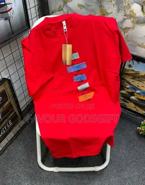 T- Shirt/Polo