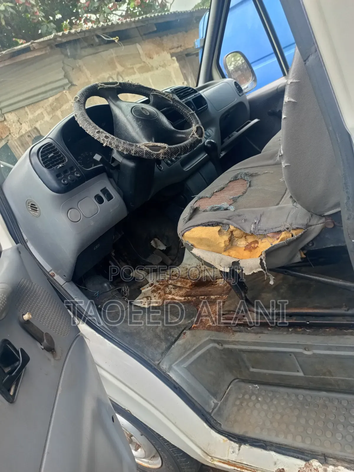 Ford Transit 2002 White